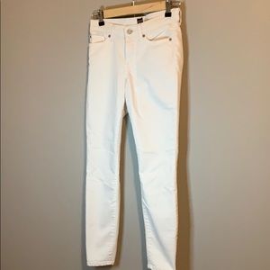 Gap Demin White Skinny Jeans/Jeggings